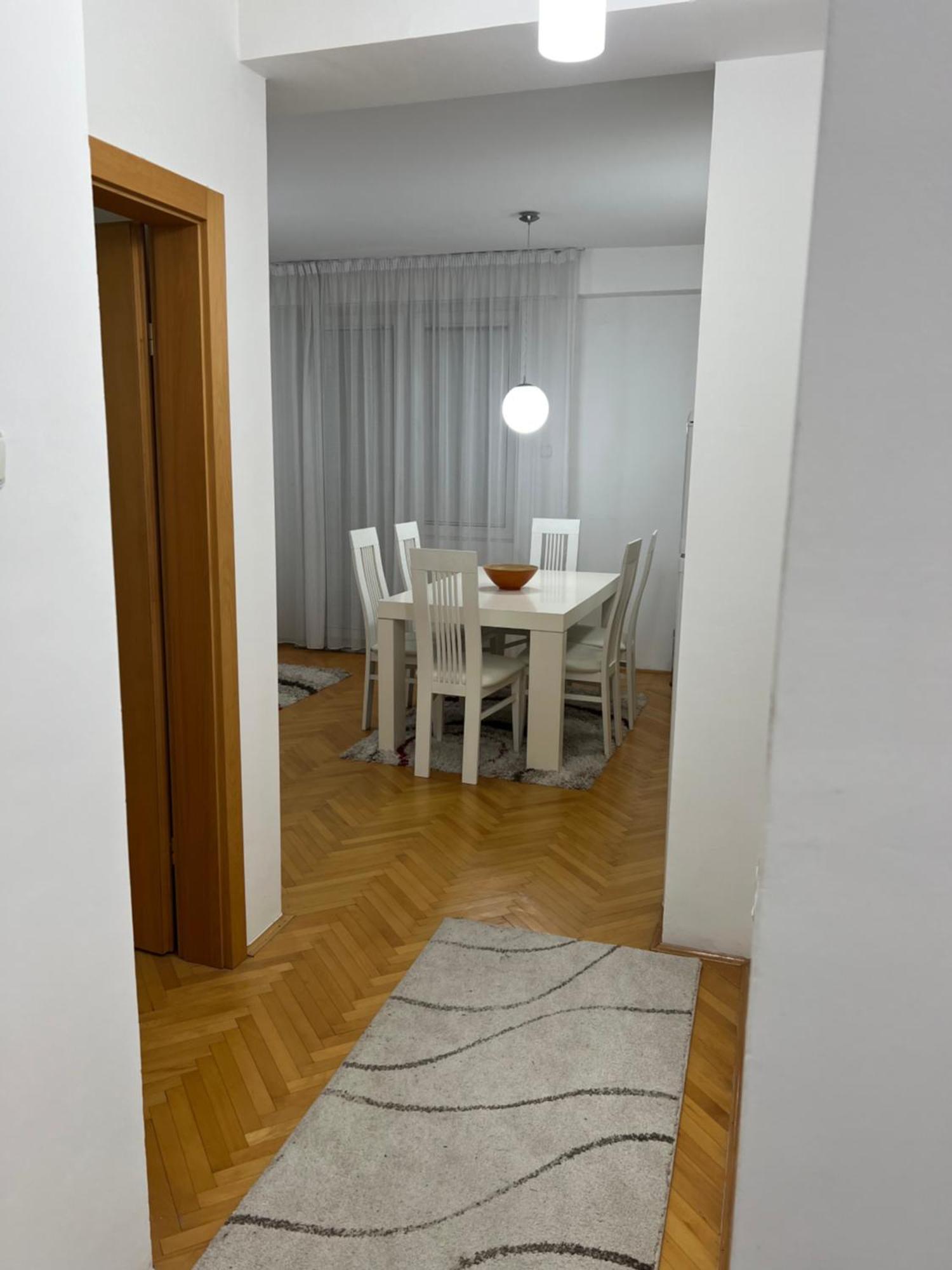 Karas Apartments スコピエ エクステリア 写真